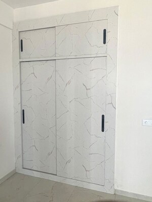 Bathroom in 2.5 BHK Apartment at Smart World Gems, Sector 89 – for Rent