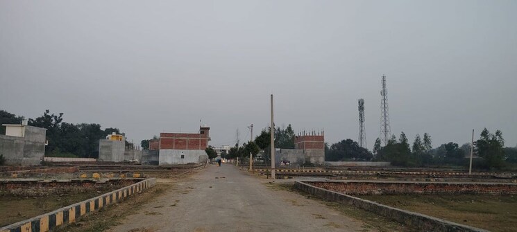 undefined, mohanlalganj  4600 Sq.Ft. Plot In Mohanlalganj Lucknow 9836935