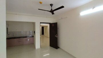 Room in 2 BHK Apartment at Kolte Patil R10, Hinjewadi – for Rent