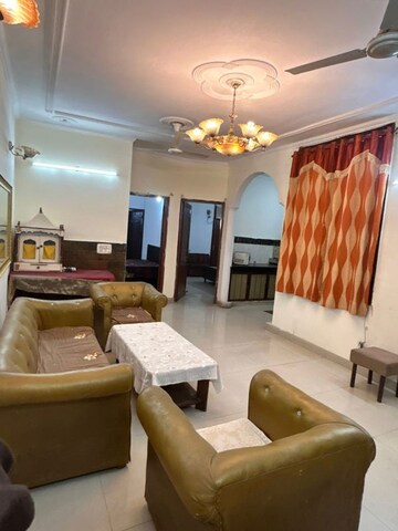 Studio Apartment For Rent in Safdarjung Enclave