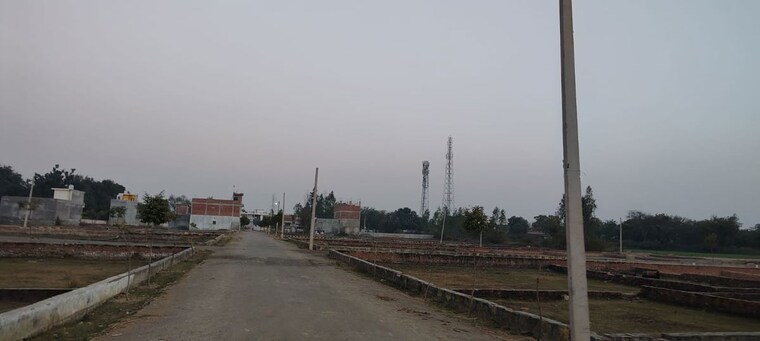 undefined, mohanlalganj  3500 Sq.Ft. Plot In Mohanlalganj Lucknow 9837072