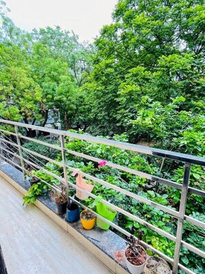 Balcony in 1 RK Builder Floor at Minarch Tower, Sector 44 – for Rent