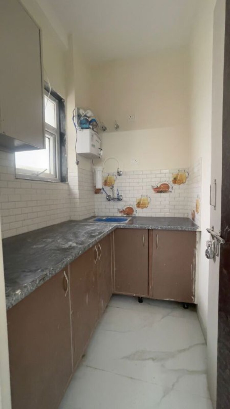 Bathroom, minarch-tower 1 RK 400 Sq.Ft. Builder Floor In Sector 44 Gurgaon 9837075