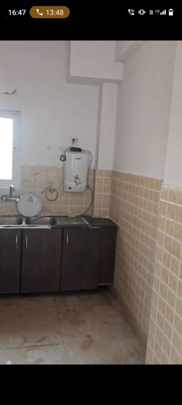 Bathroom, rwa-apartments-sector-52 2.5 Bedroom 2500 Sq.Ft. Apartment In Sector 52 Noida 9837081