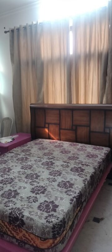 Bedroom in 4 BHK Builder Floor at Janakpuri – for Rent