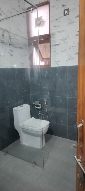 Bathroom in 4 BHK Builder Floor at Janakpuri – for Rent