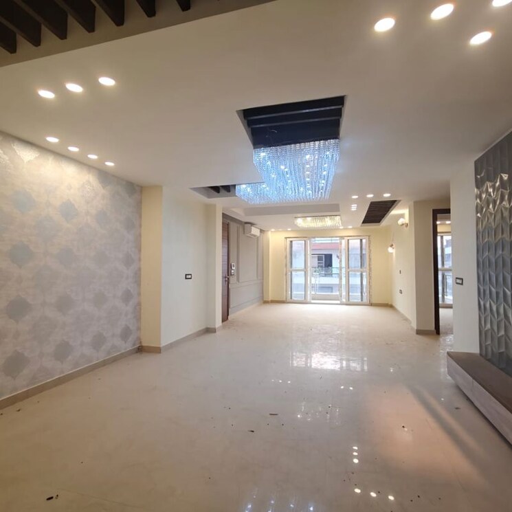 Room, aradhya-homes 4 Bedroom 2700 Sq.Ft. Apartment In Sector 67a Gurgaon 9837123