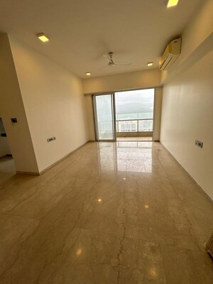 2 BHK Apartment For Rent in Omkar Alta Monte, Malad East