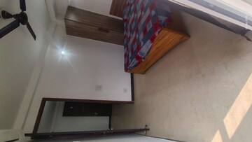 Furnished Amenities in 1 RK Independent House at Saurabh Niwas, Sector 40 – for Rent