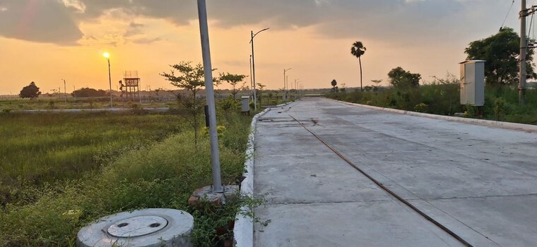 Garden, sultanpur  200 Sq.Yd. Plot In Sultanpur Hyderabad 9837246