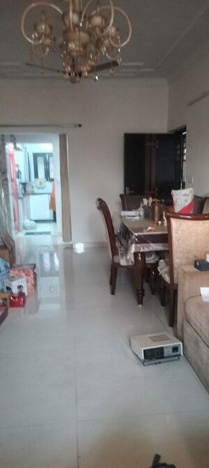 Living Room in 2 BHK Apartment at Janakpuri – for Rent