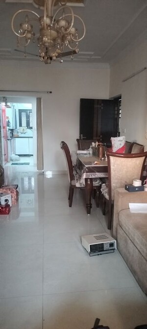 Living Room in 2 BHK Apartment at Janakpuri – for Rent