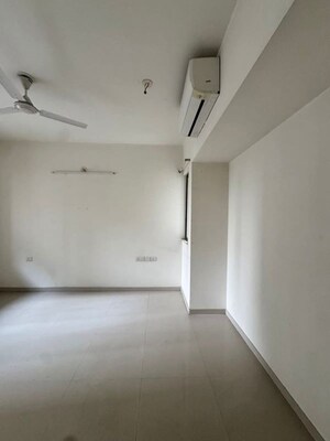 Room in 2 BHK Apartment at Lodha Splendora, Ghodbunder Road – for Sale