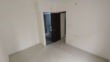 Room in 2 BHK Apartment at Kolte Patil R10, Hinjewadi – for Rent