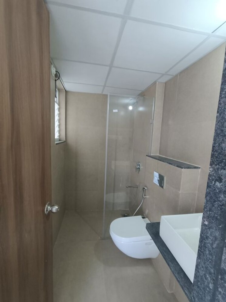Bathroom, runwal-the-central-park 2 Bedroom 900 Sq.Ft. Apartment In Chinchwad Pune 9837545