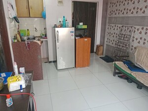 Master Bedroom in 1 RK Apartment at Summit Apartment, Goregaon East – for Rent