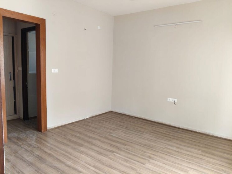 Room, jubilee-residency 3 Bedroom 2700 Sq.Ft. Apartment In Jubilee Hills Hyderabad 9837656