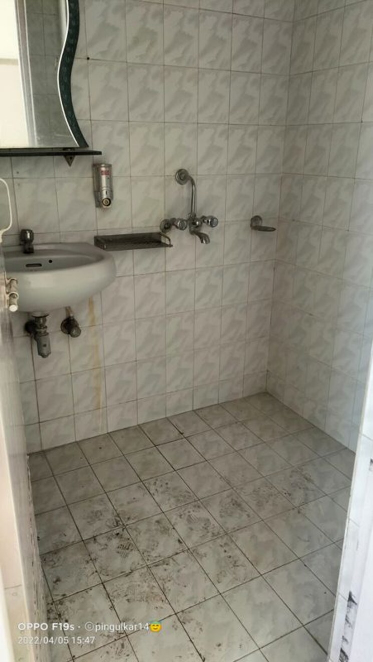 Bathroom, llyod-estate 2 Bedroom 710 Sq.Ft. Apartment In Wadala Mumbai 9837619