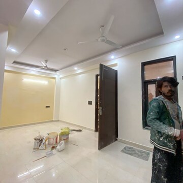 Bedroom in 3 BHK Builder Floor at Chattarpur – for Rent