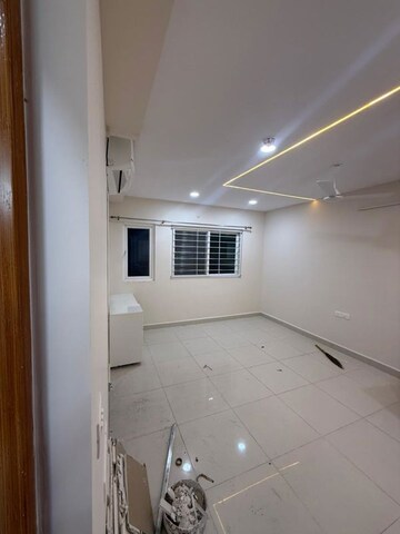 Room in 3 BHK Apartment at INDIS Viva City, Kondapur – for Rent