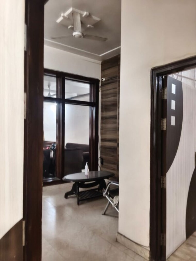 Gym, gomti nagar 3 Bedroom 3200 Sq.Ft. Independent House In Gomti Nagar Lucknow 9837818