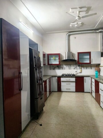 Kitchen in 3 BHK Independent House at Gomti Nagar – for Rent