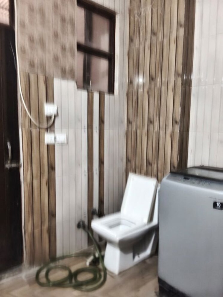 Bathroom, gomti nagar 3 Bedroom 3200 Sq.Ft. Independent House In Gomti Nagar Lucknow 9837818