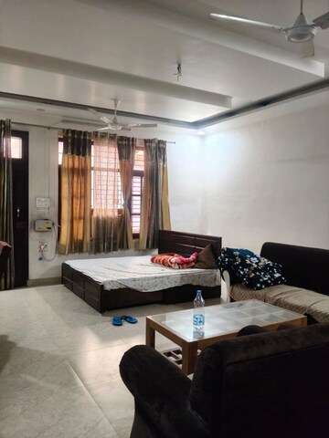 Bedroom in 3 BHK Independent House at Gomti Nagar – for Rent