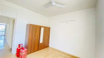 Room in 3 BHK Apartment at Omaxe New Chandigarh, North Mullanpur – for Rent