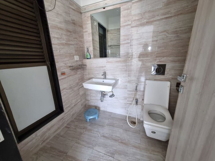 Bathroom, kanakia-levels 3 Bedroom 1250 Sq.Ft. Apartment In Malad East Mumbai 9837745