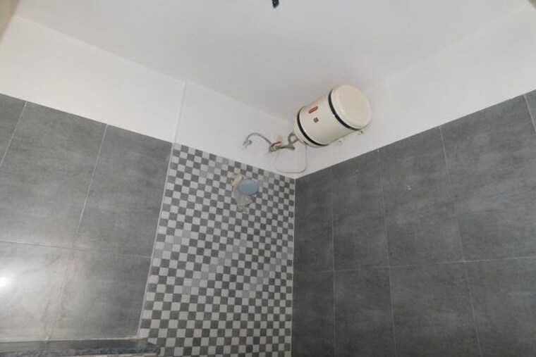 Bathroom, the-wadhwa-the-address 2 Bedroom 649 Sq.Ft. Apartment In Ghatkopar West Mumbai 9837771