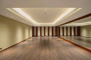 Room in 2 BHK Apartment at Kalpataru Aura, Ghatkopar West – for Sale