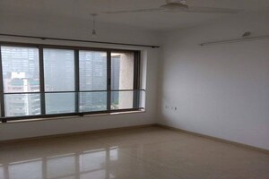 2 BHK Apartment For Sale in Kalpataru Aura, Ghatkopar West
