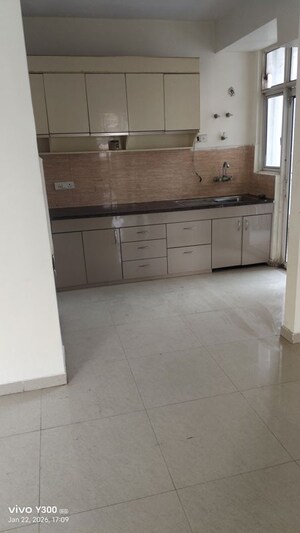 Kitchen in 3.5 BHK Apartment at Omaxe R2, Gomti Nagar – for Sale