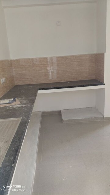 Kitchen in 3.5 BHK Apartment at Omaxe R2, Gomti Nagar – for Sale