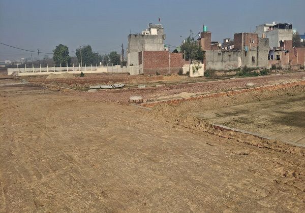Plot For Sale in Domlur