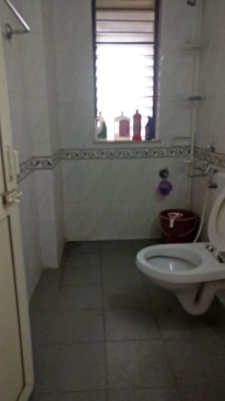 Attached Bathroom, accord-nidhi 2 Bedroom 800 Sq.Ft. Apartment In Malad West Mumbai 9838317