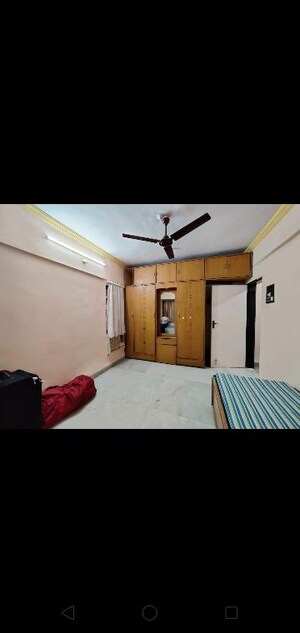 Bedroom in 1 BHK Apartment at Andheri West – for Rent