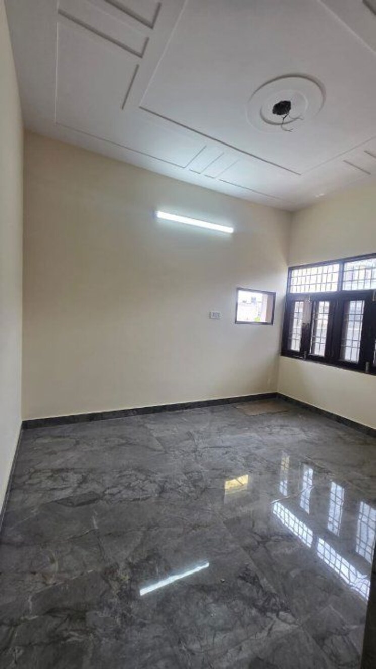 Room, apex-anuradha-apartments 2 Bedroom 1000 Sq.Ft. Builder Floor In Paschim Vihar Delhi 9838232