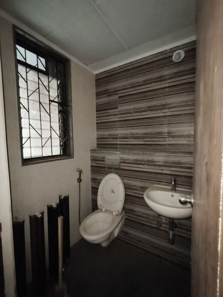 Bathroom, lodha-palava-downtown 3 Bedroom 940 Sq.Ft. Apartment In Dombivli East Thane 9838425