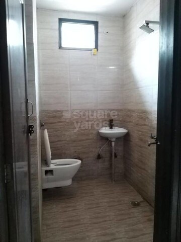 Bathroom in 1.5 BHK Builder Floor at New Ashok Nagar – for Rent