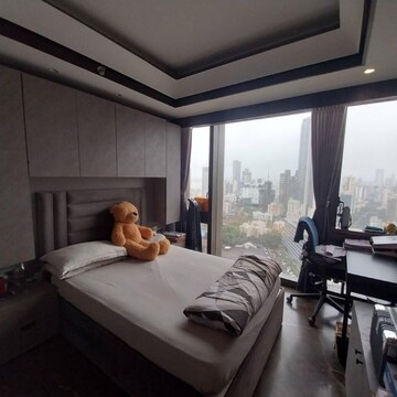 Bedroom in 4 BHK Apartment at Lodha Trump Tower, Kamala Mill – for Rent