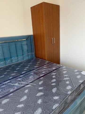 Bedroom in 2 BHK Apartment at Signature Global Prime, Sector 63a – for Rent