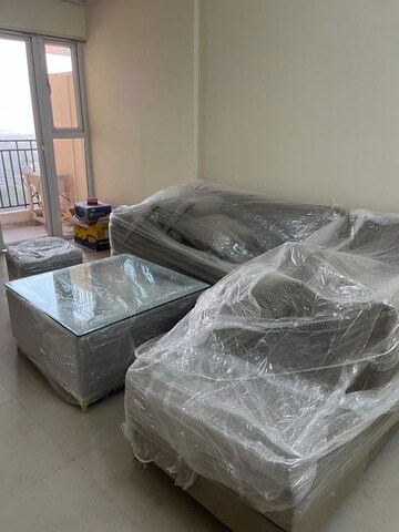 Bedroom in 2 BHK Apartment at Signature Global Prime, Sector 63a – for Rent