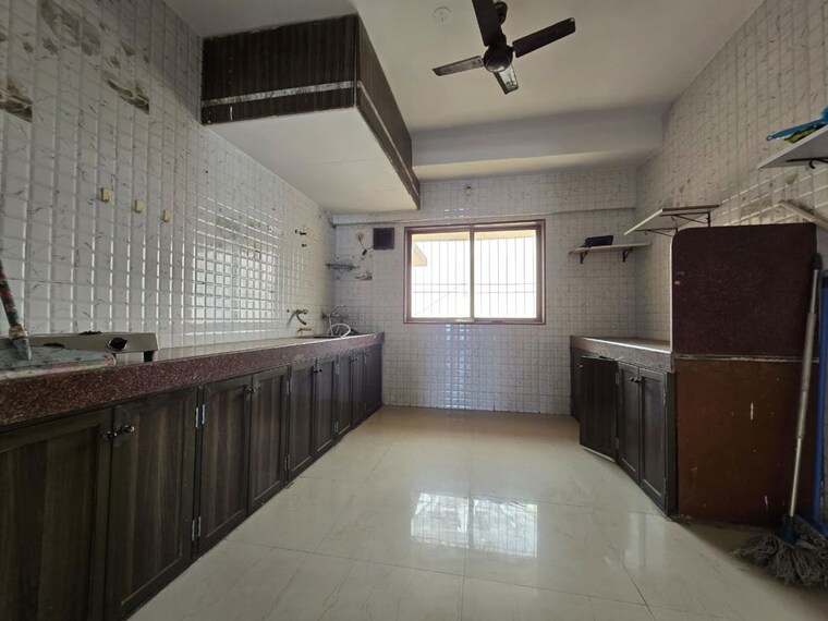 Kitchen, aarey colony 3 Bedroom 1662 Sq.Ft. Apartment In Aarey Colony Mumbai 9838565
