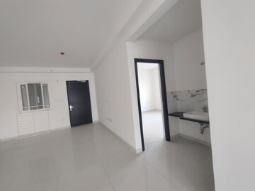 Room in 3 BHK Apartment at Aparna Zenon, Puppalaguda – for Sale