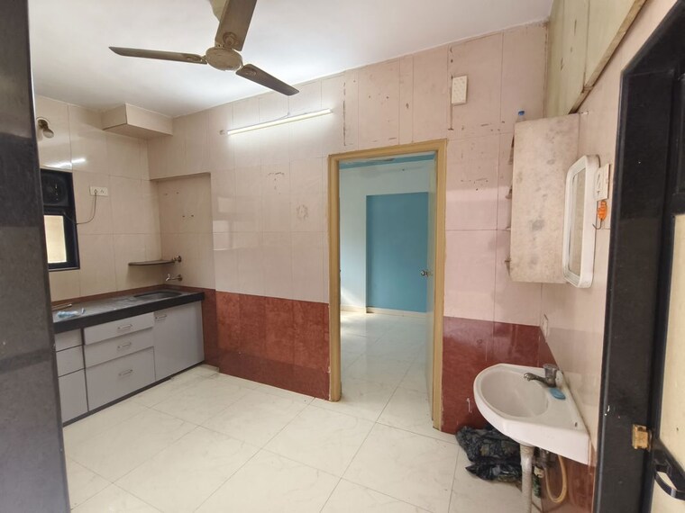 Bathroom, utsav-plaza 1 Bedroom 722 Sq.Ft. Apartment In Vasai East Palghar 9838492