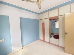 1 BHK Apartment For Rent in Utsav Plaza