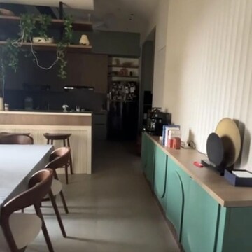 Team Area in 4 BHK Apartment at Indiabulls Sky Forest, Dighe Nagar – for Rent