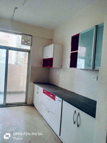 Kitchen in 2.5 BHK Villa at Supertech Czar Villa, Omicron I Greater Noida – for Rent